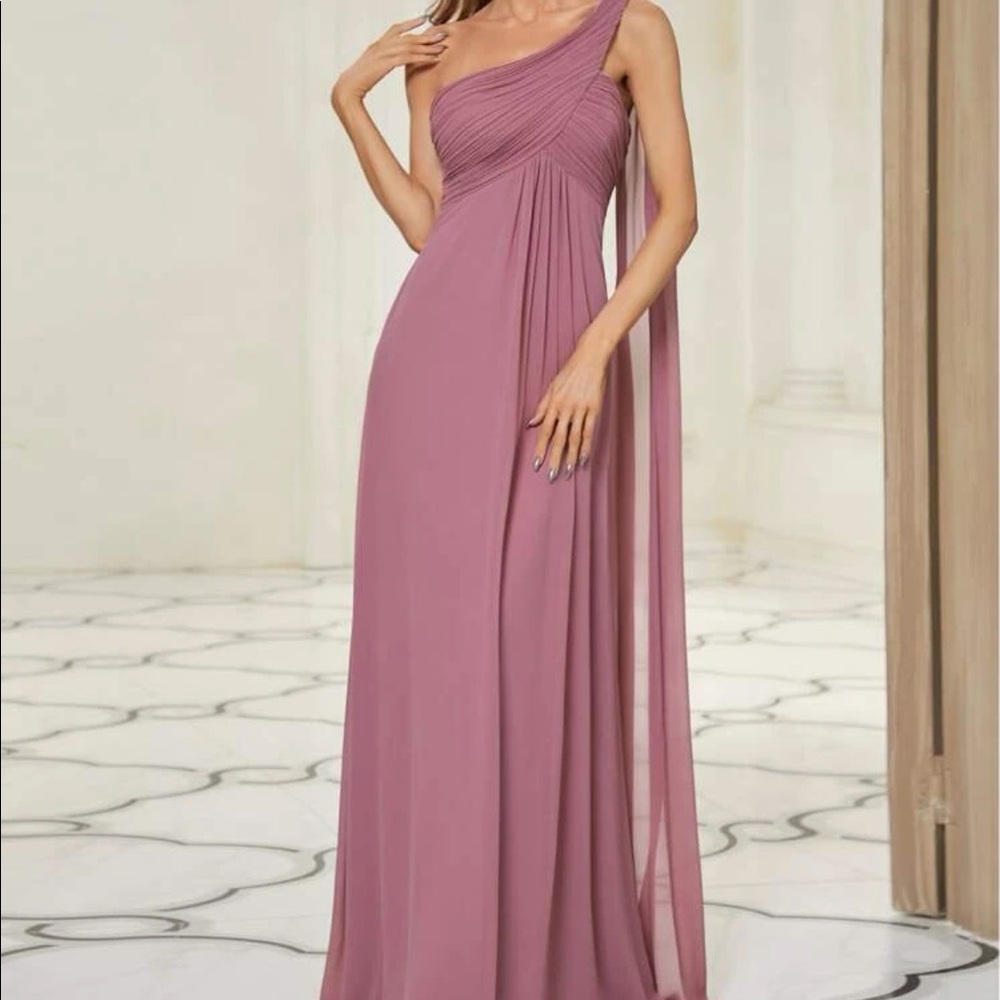 Dusty pink bridesmaid dress
